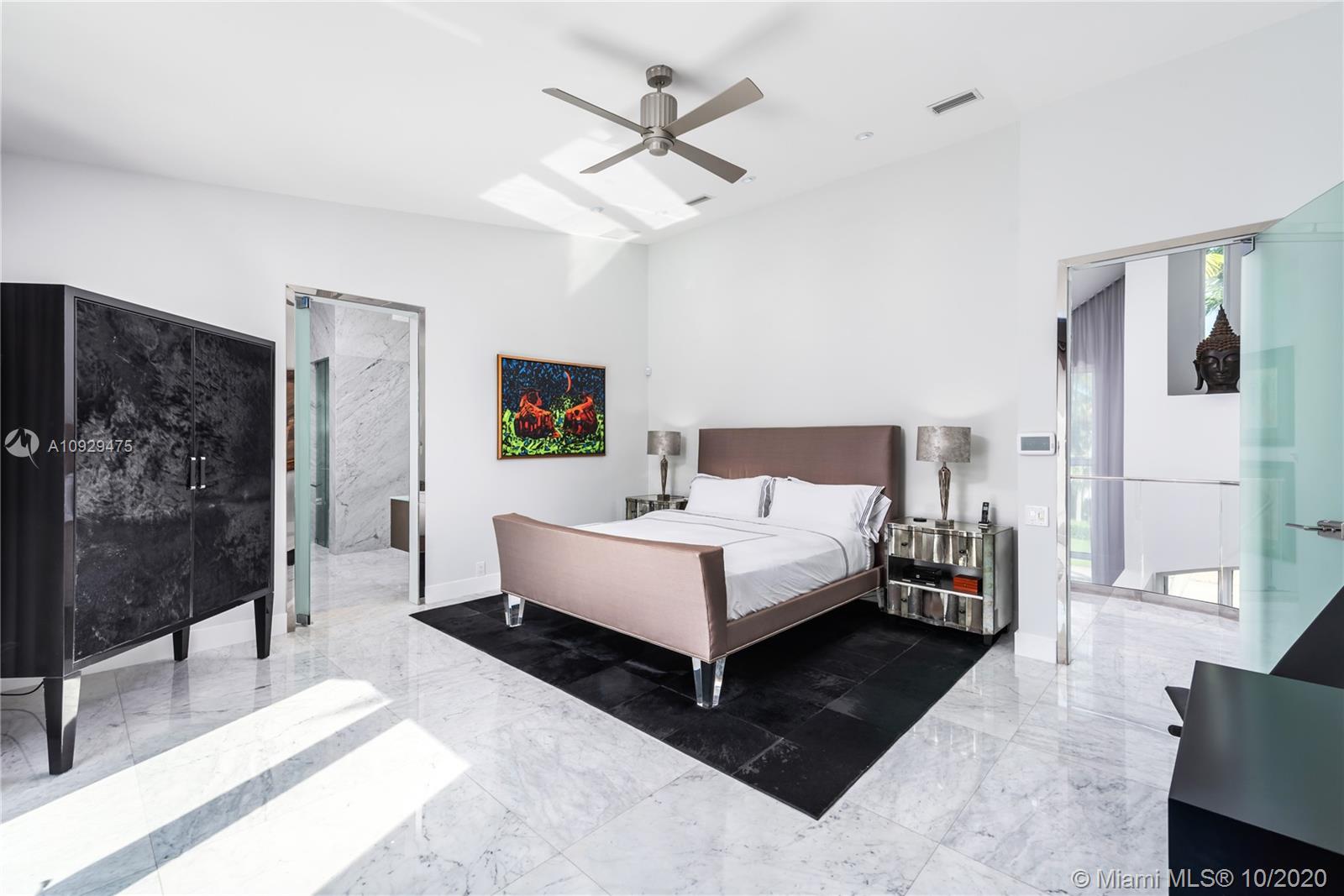 SUNRISE HARBOUR REV PL - Residential