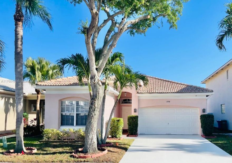 Owners say: *** Seller's Concessions available with the right offer***  Spacious 3Bed/ 2Bath/ 2CG features a split floor plan with a private primary suite, a bright open concept kitchen with a SS appliance package (Less than 1.5 yr old), formal dinning area, large indoor laundry room with ample  storage space.  Enjoy peace of mind with a newer  A/C unit, accordion shutters in all windows, freshly painted driveway & fascia boards,  very low HOA fee.  The generous fenced-in backyard offers plenty of space to create your own private oasis, create a Zen garden or build your own pool with luscious landscape,  let your imagination run free.  This  is a great opportunity to own a Home in Juniper Glen, schedule a private showing and decide to call  this property, your HOME!