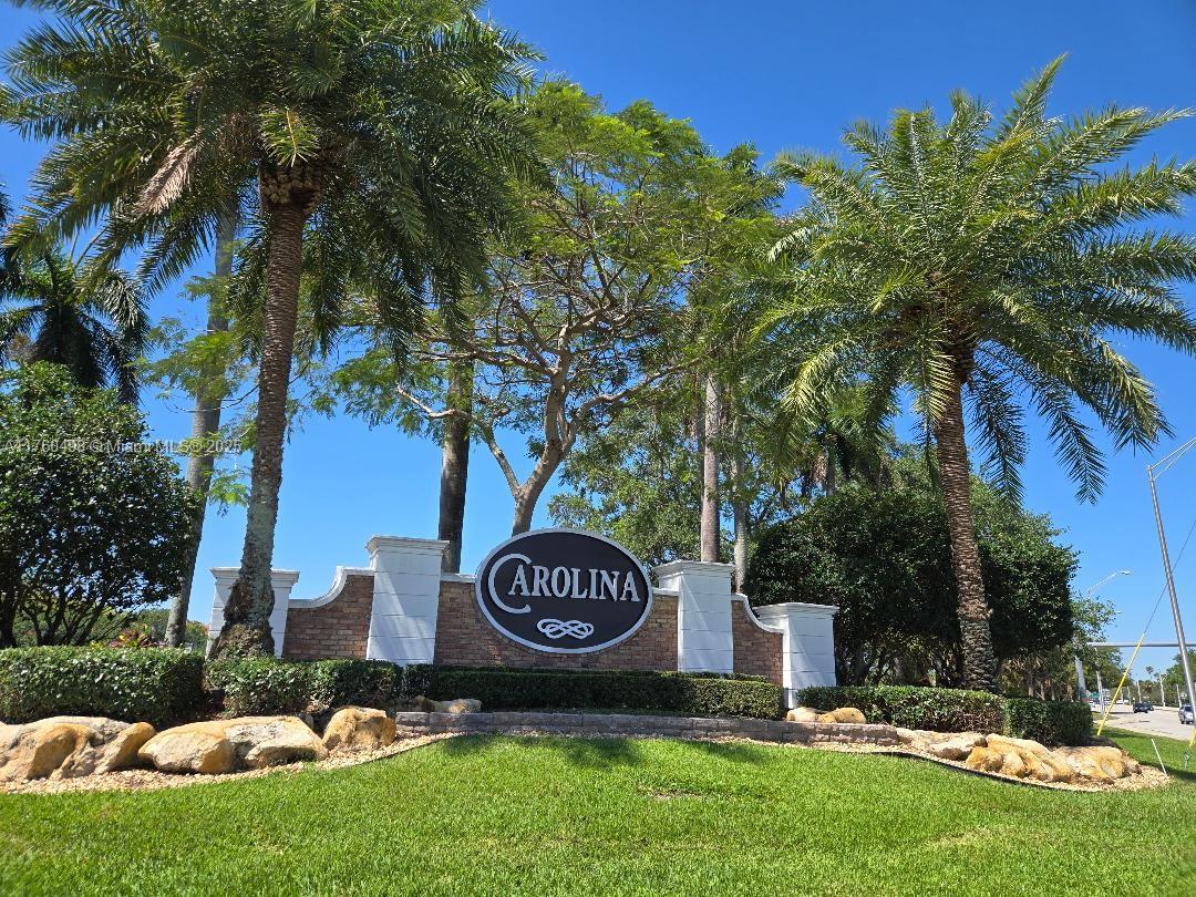HOLIDAY SPRINGS EAST - Residential
