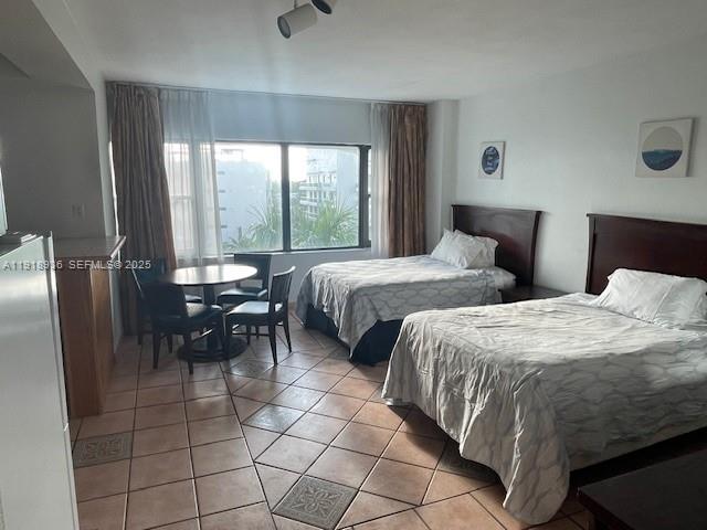 THE CASABLANCA CONDO - Residential