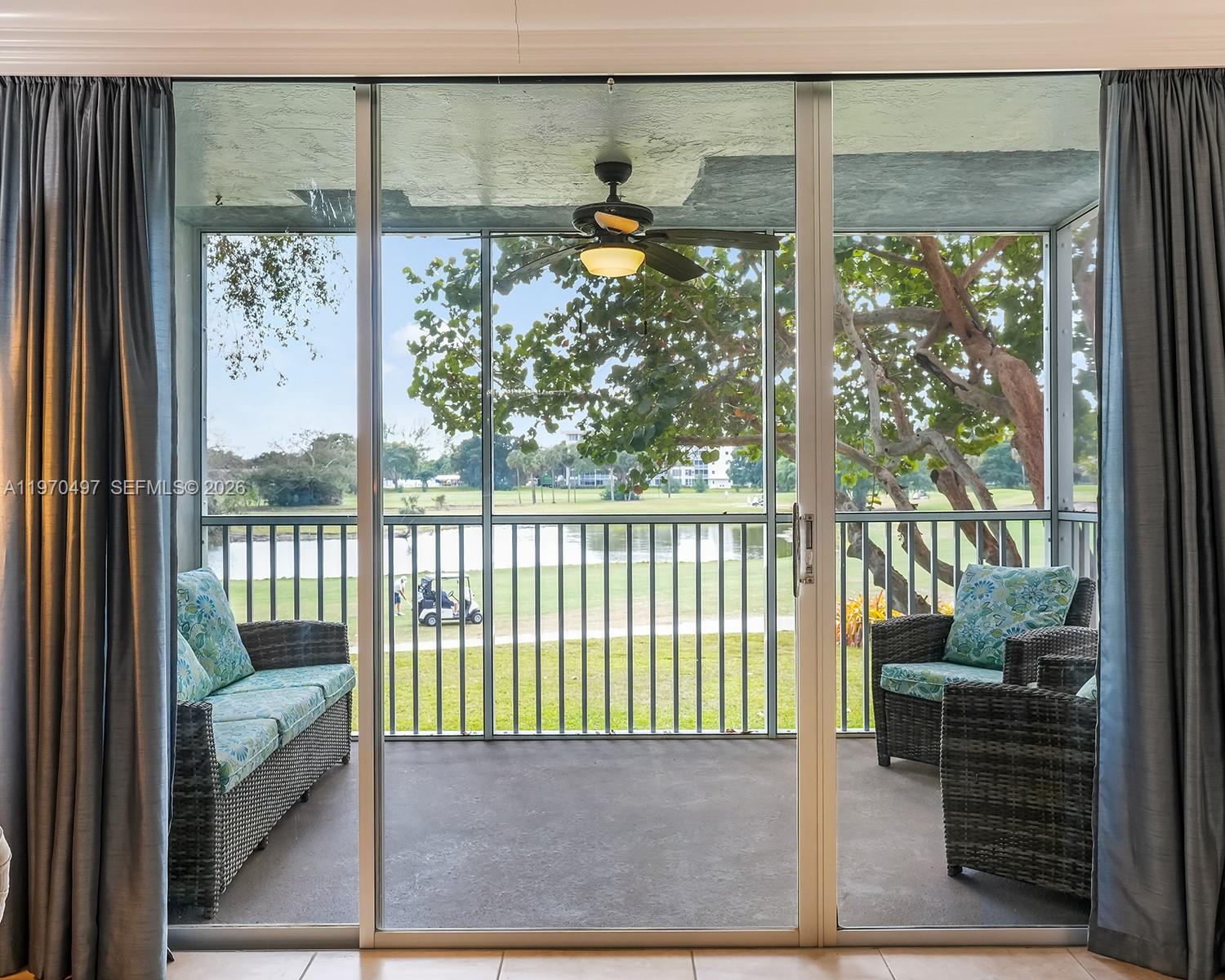 NO 22 PALM-AIRE COUNTRY C - Residential