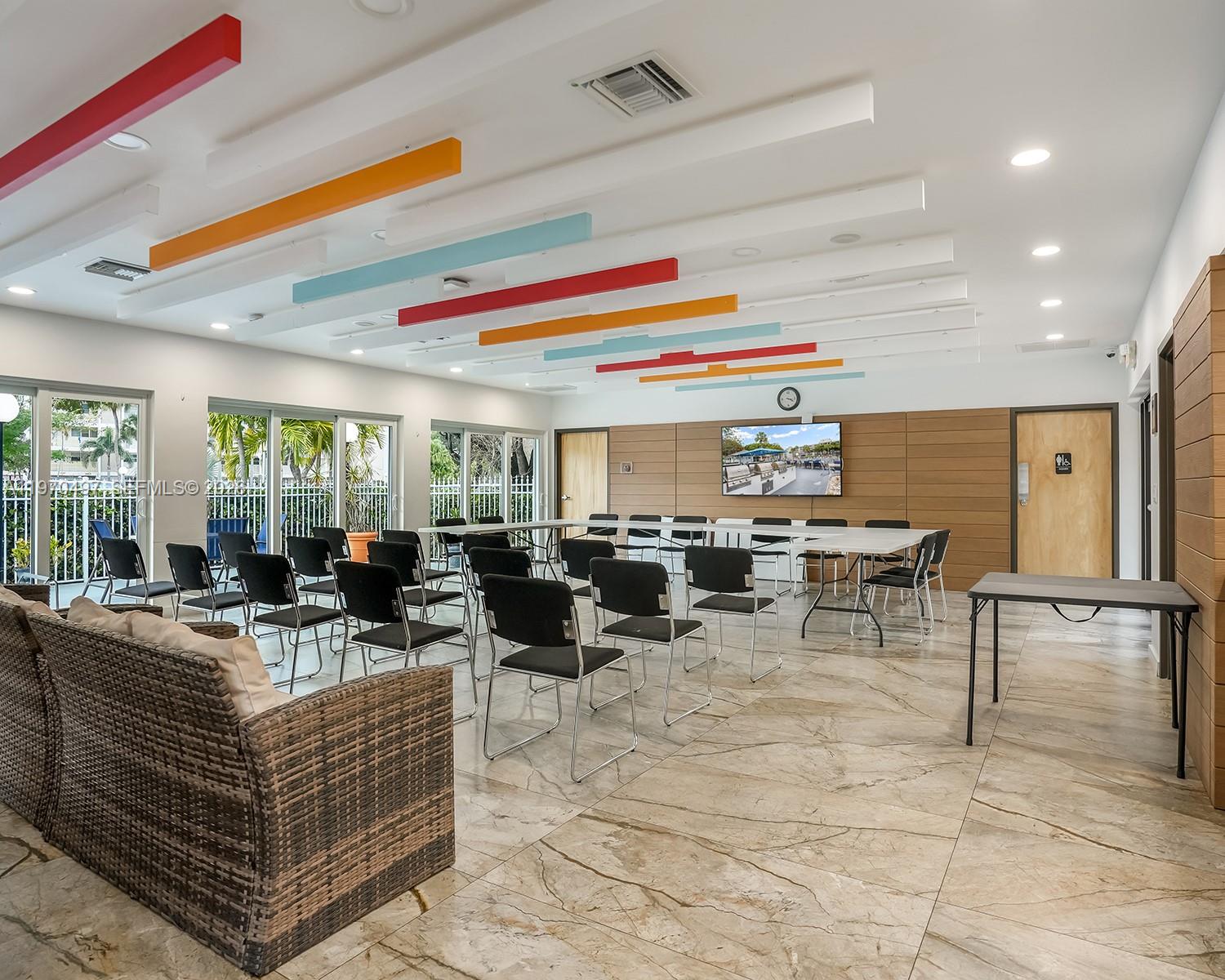 NO 22 PALM-AIRE COUNTRY C - Residential