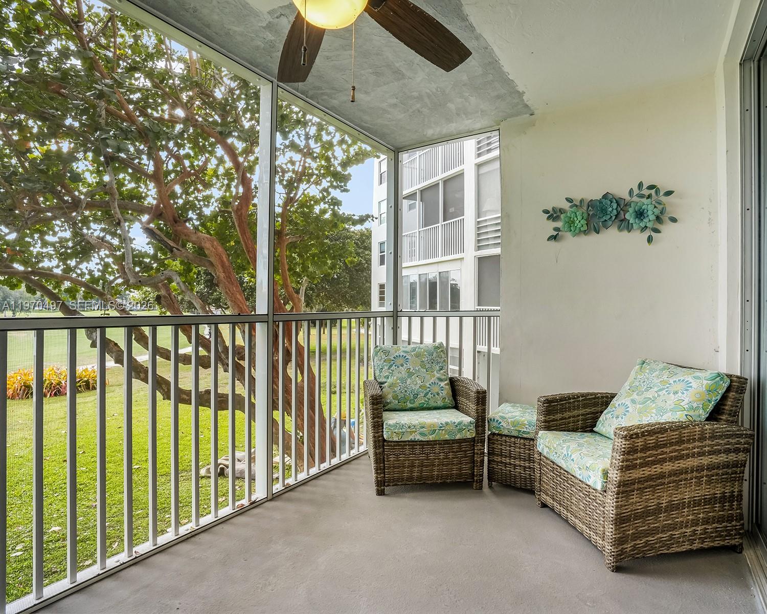 NO 22 PALM-AIRE COUNTRY C - Residential