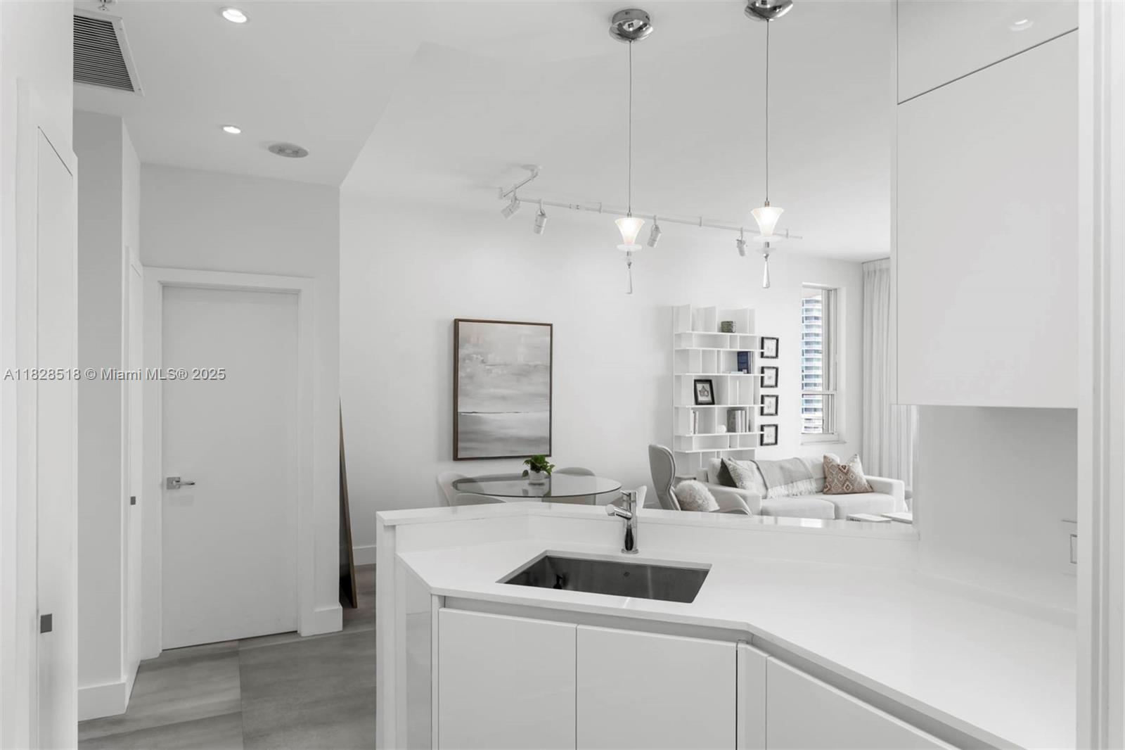 ONE TEQUESTA POINT CONDO - Residential