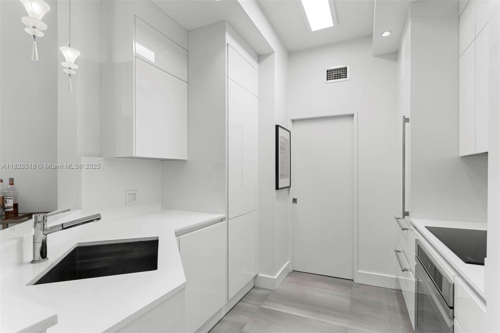 ONE TEQUESTA POINT CONDO - Residential