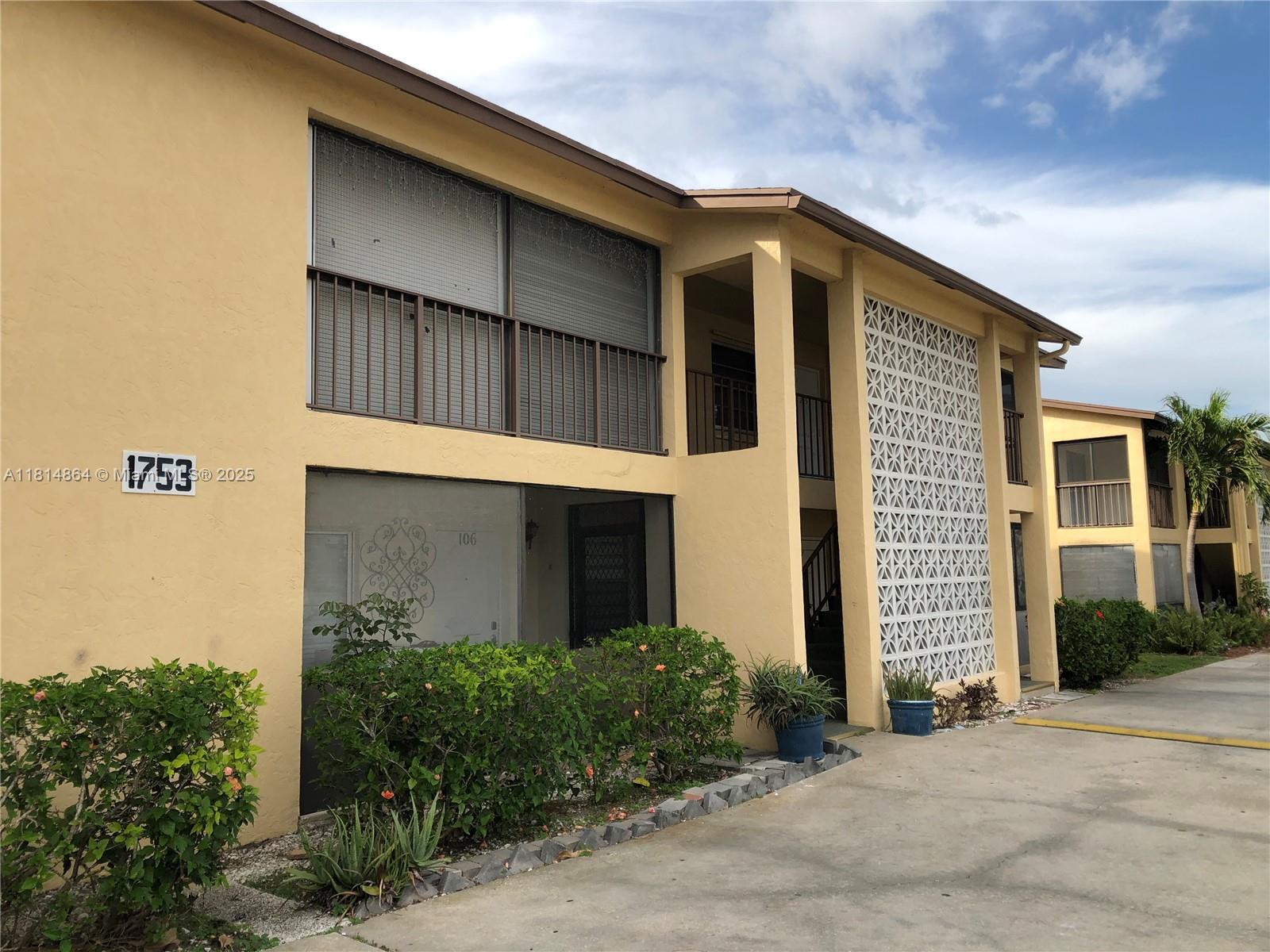 Nice 2 bedroom, 1.5 bath condo available for rent in quiet all ages community! Spacious living room with access to covered private porch, spacious closets in both rooms. Half bath in Master bedroom. both bedrooms has new flooring. Private laundry room with combo washer and dryer right outside of the unit. Water included! located in the heart of Lake Worth, very close to Schools, Supermarkets, Shopping Center, Gas Station and meters walking to the downtown, just driving couples of minutes from the Lake Worth and Lantana Beaches, the Association is asking for a 630 Credit Score Quick approval process!