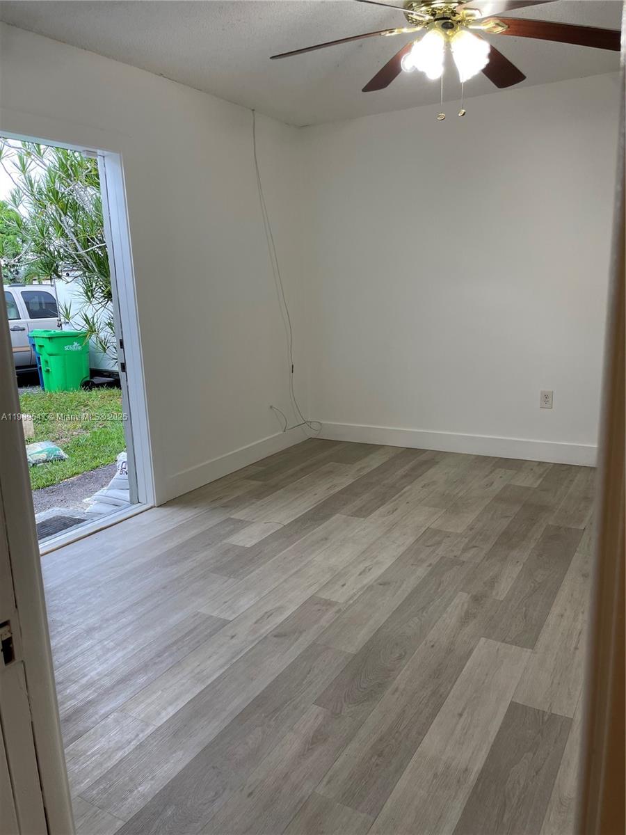 SUNRISE GOLF VILLAGE SEC - Residential Lease