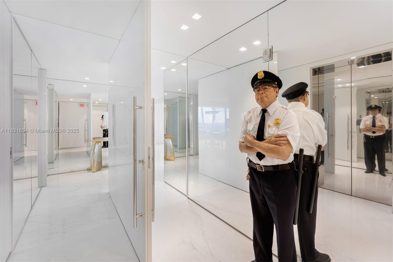 ALTOS DEL MAR NO. 5 - Residential