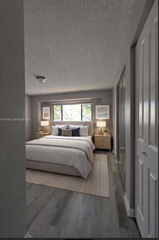 NOB HILL AT WELLEBY CONDO - Residential