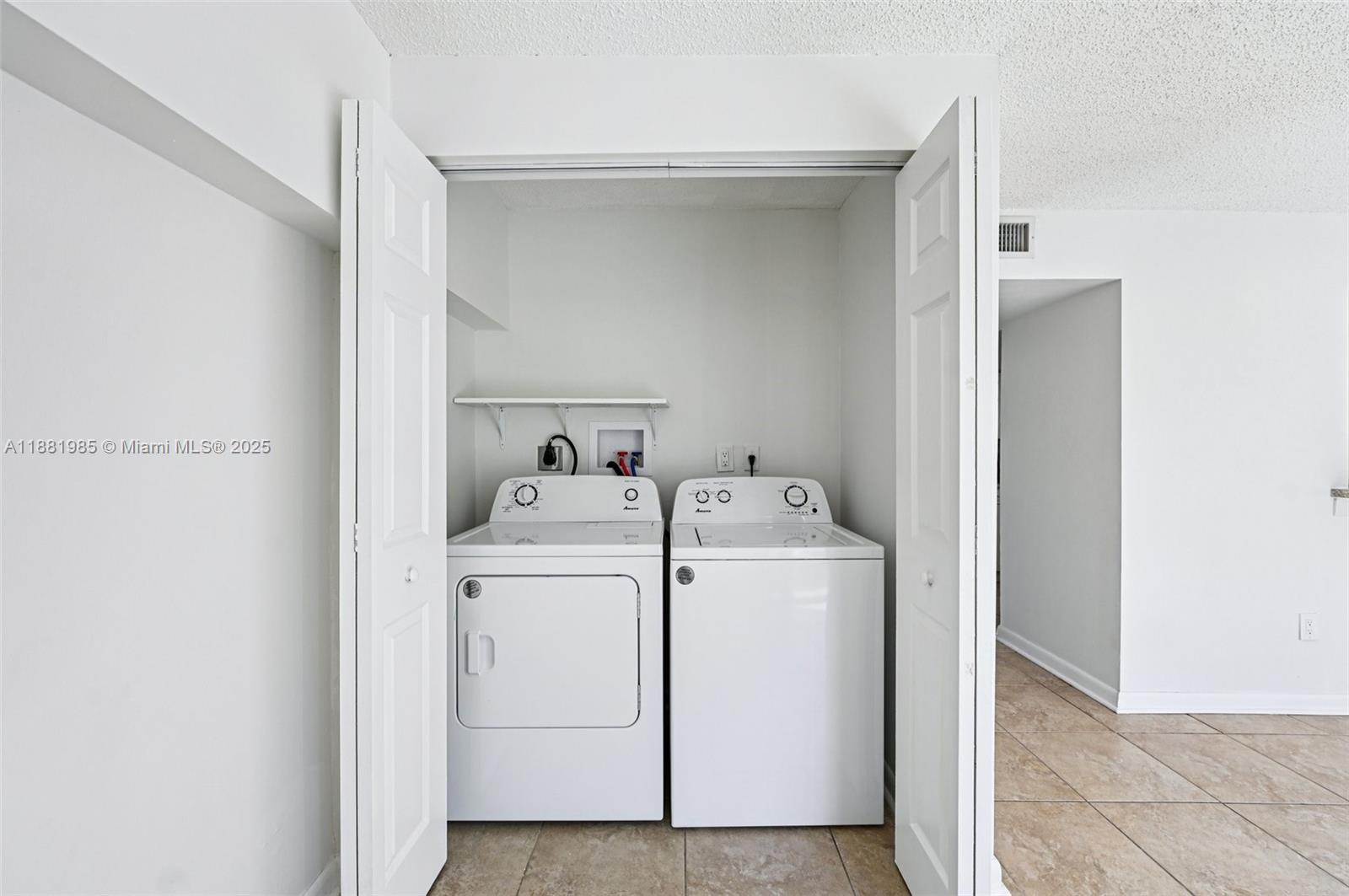 Marina Townhomes - Residential Lease