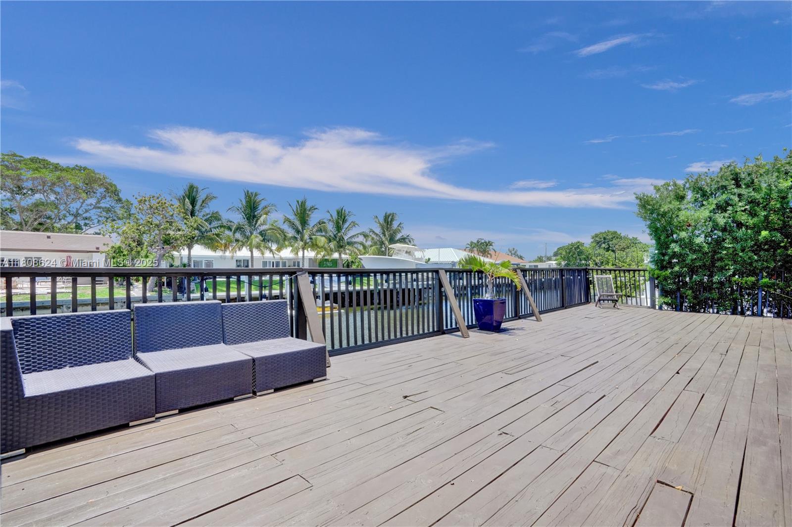 LANDINGS FIRST SEC - Residential Lease