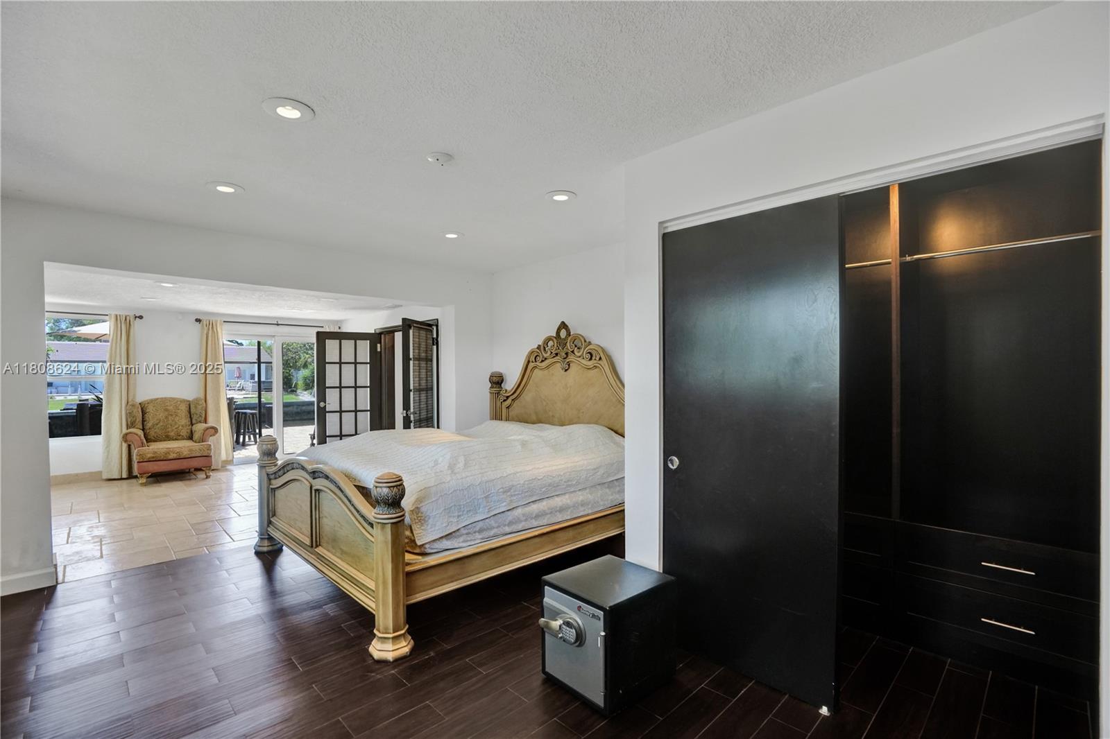 LANDINGS FIRST SEC - Residential Lease