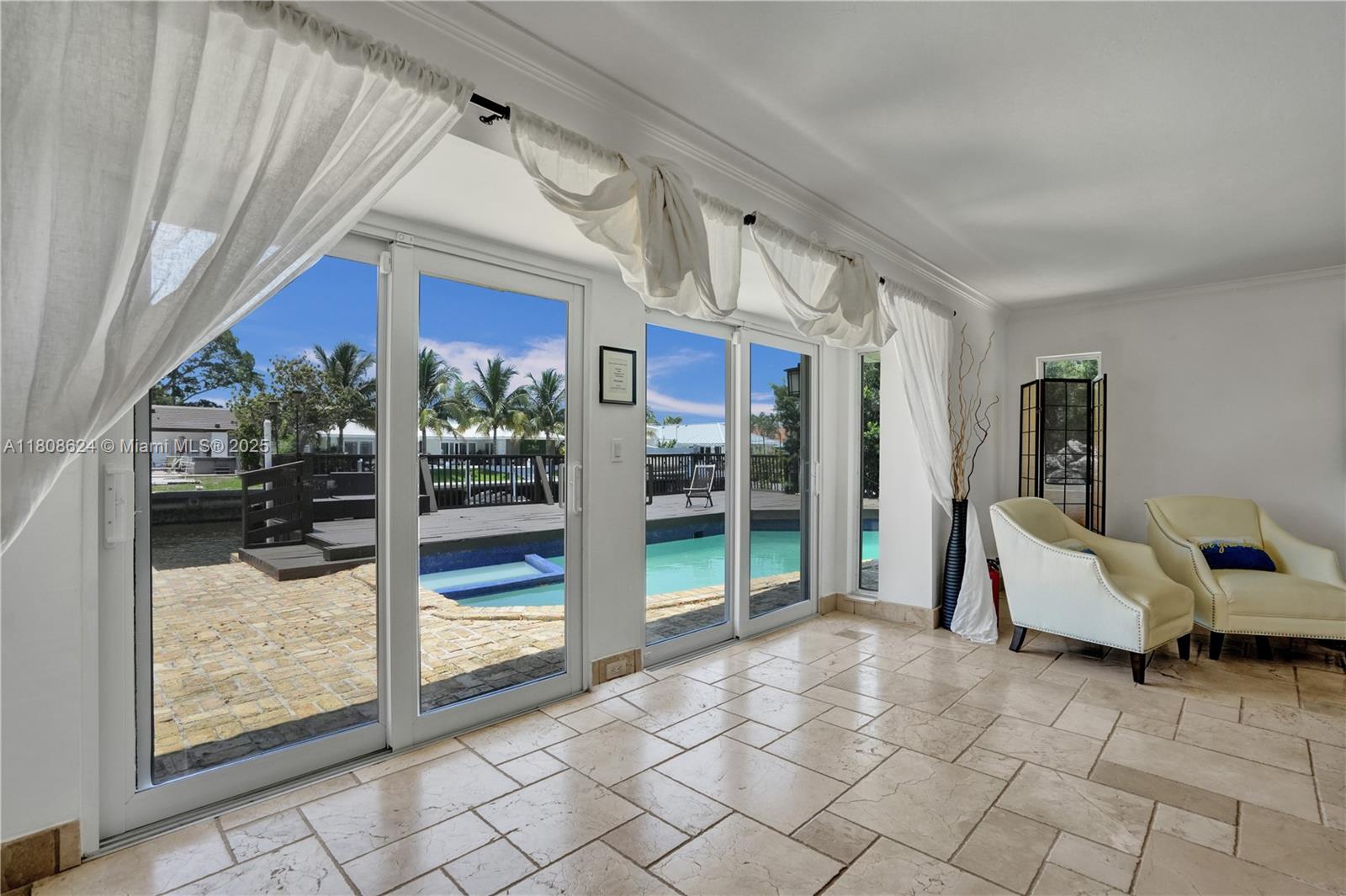 LANDINGS FIRST SEC - Residential Lease