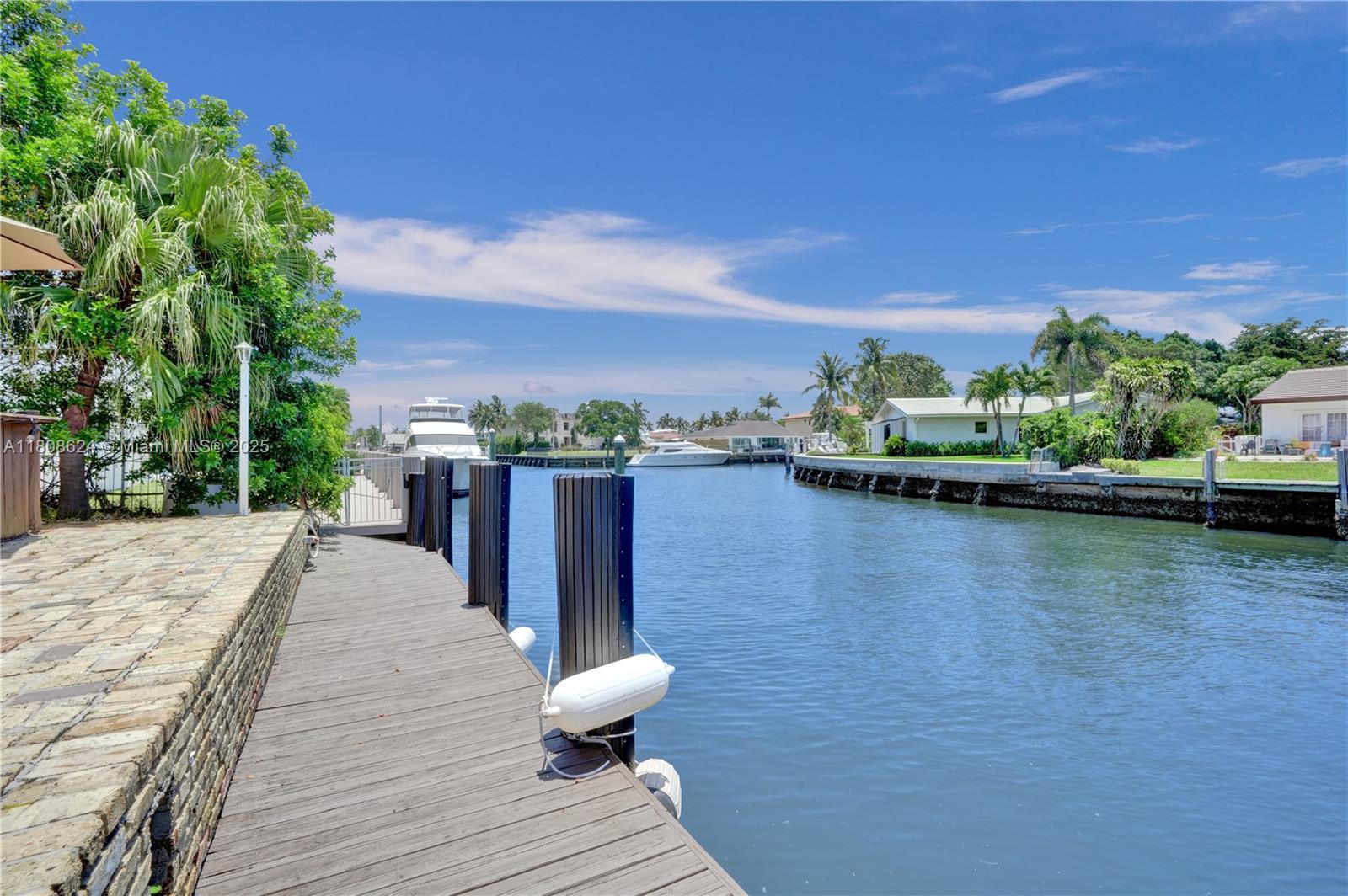 LANDINGS FIRST SEC - Residential Lease