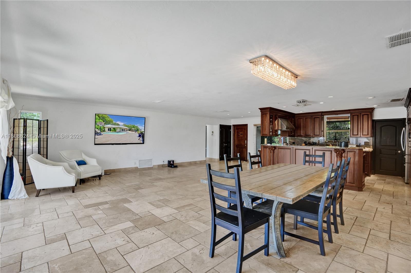 LANDINGS FIRST SEC - Residential Lease