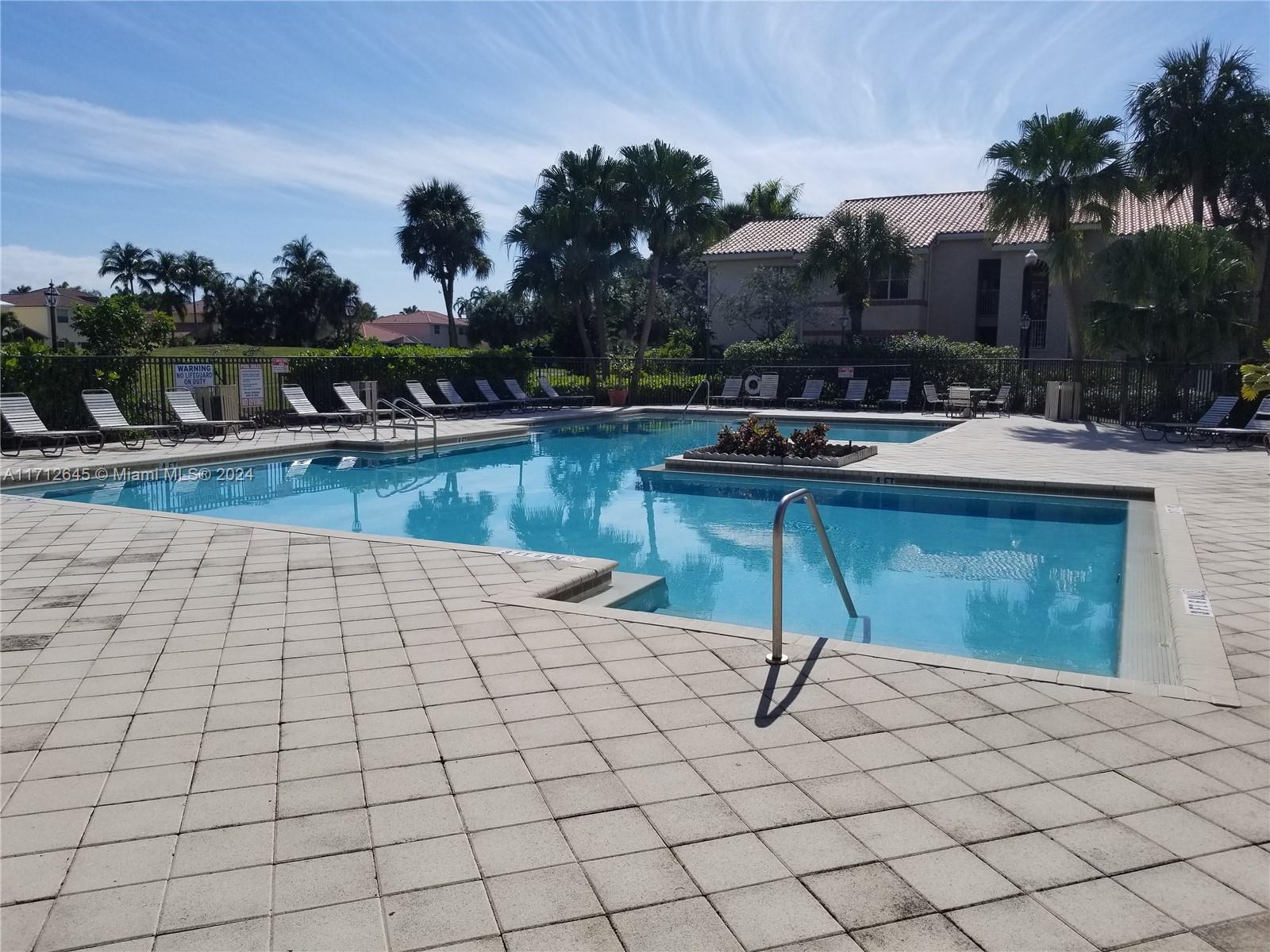 CORAL KEY CONDO - Residential