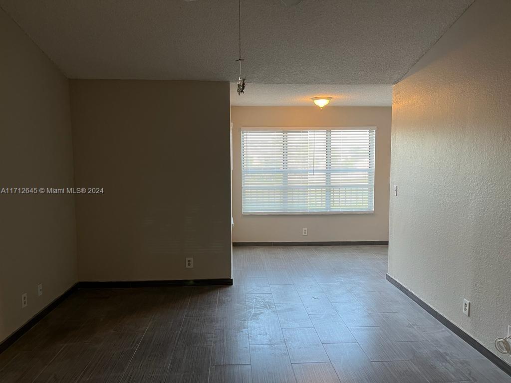 CORAL KEY CONDO - Residential