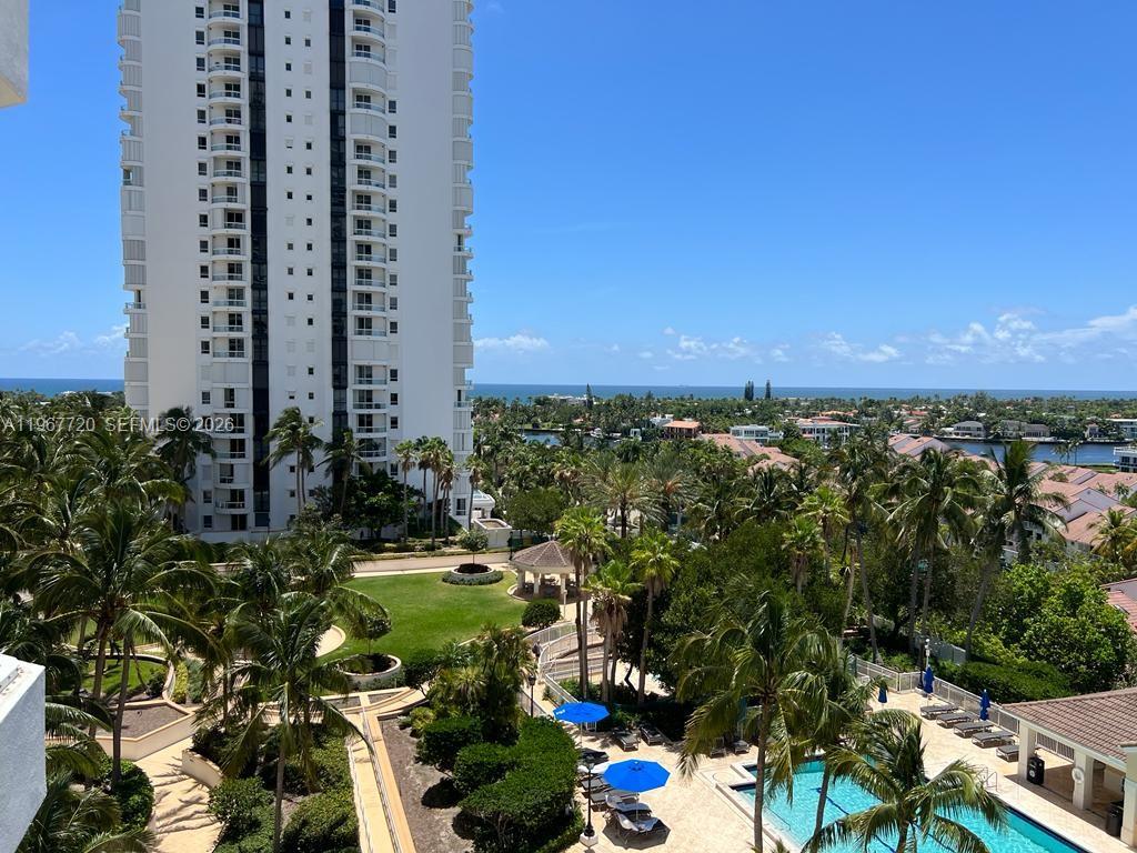 21055 Yacht Club Dr 1009