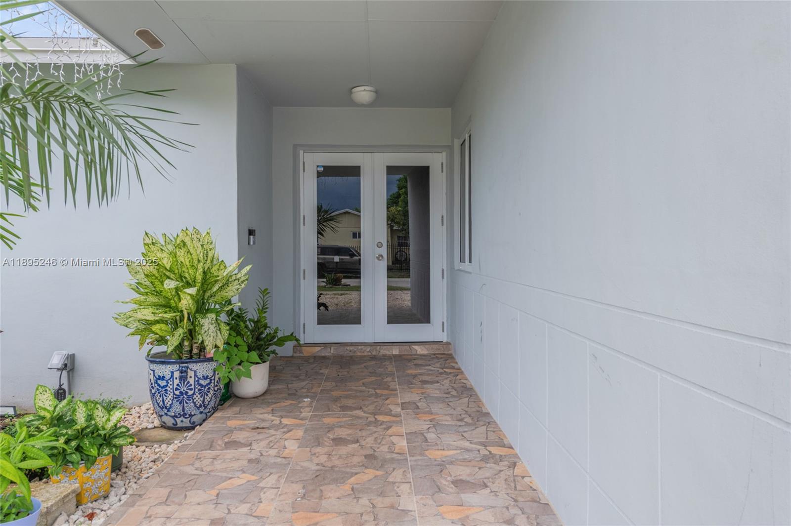 View photos, virtual tours, details... 13391 SW 262nd St