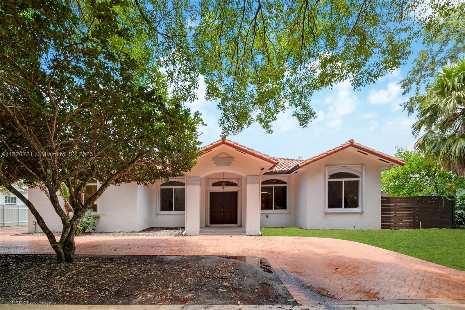 PALAPALA - Residential