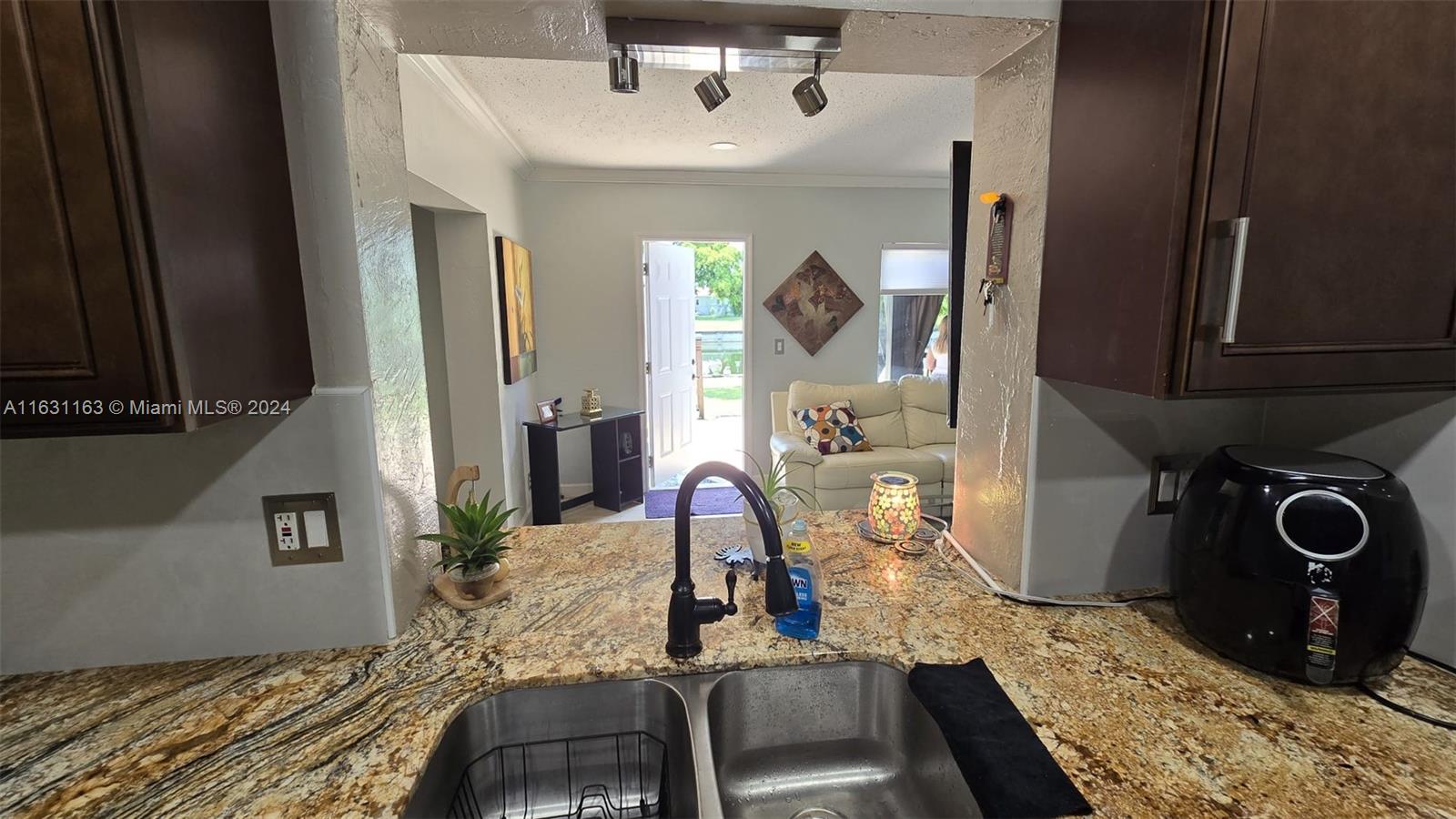 WESTWOOD COMMUNITY 4 - Residential