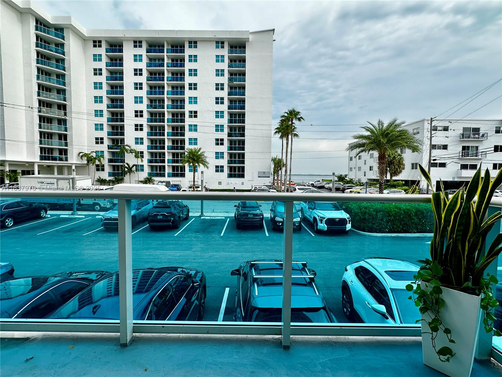 TREASURES ON THE BAY II C - Residential