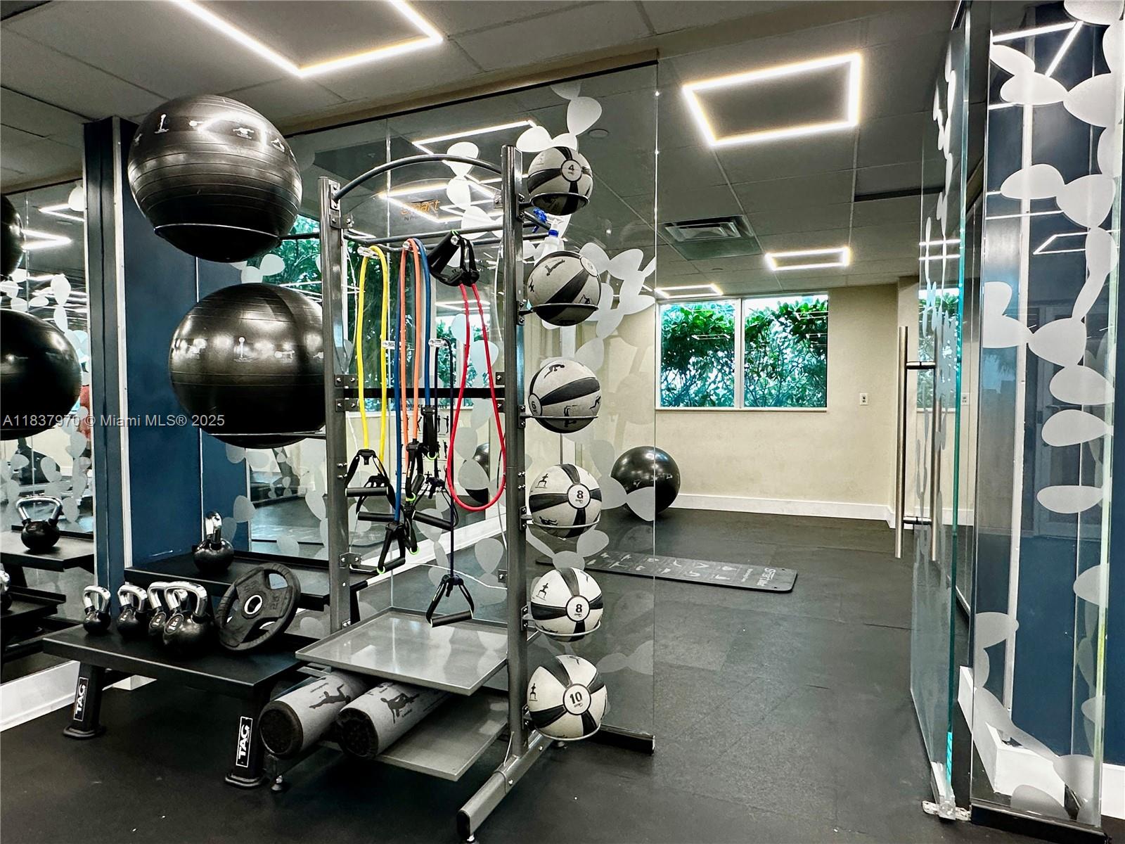 TREASURES ON THE BAY II C - Residential