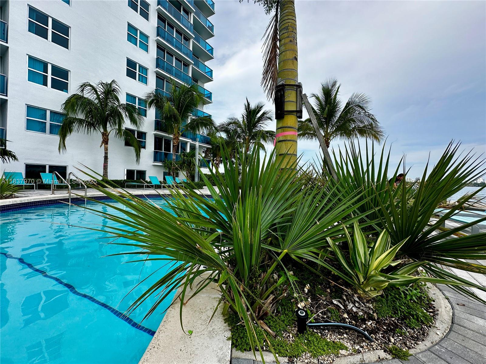 TREASURES ON THE BAY II C - Residential