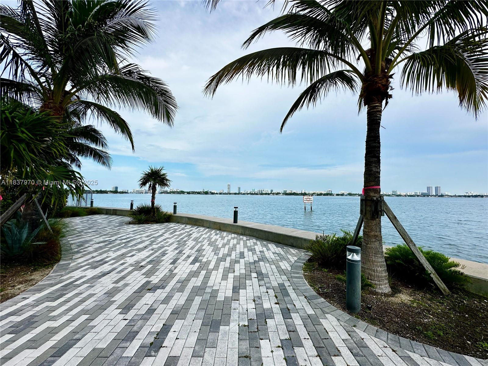 TREASURES ON THE BAY II C - Residential