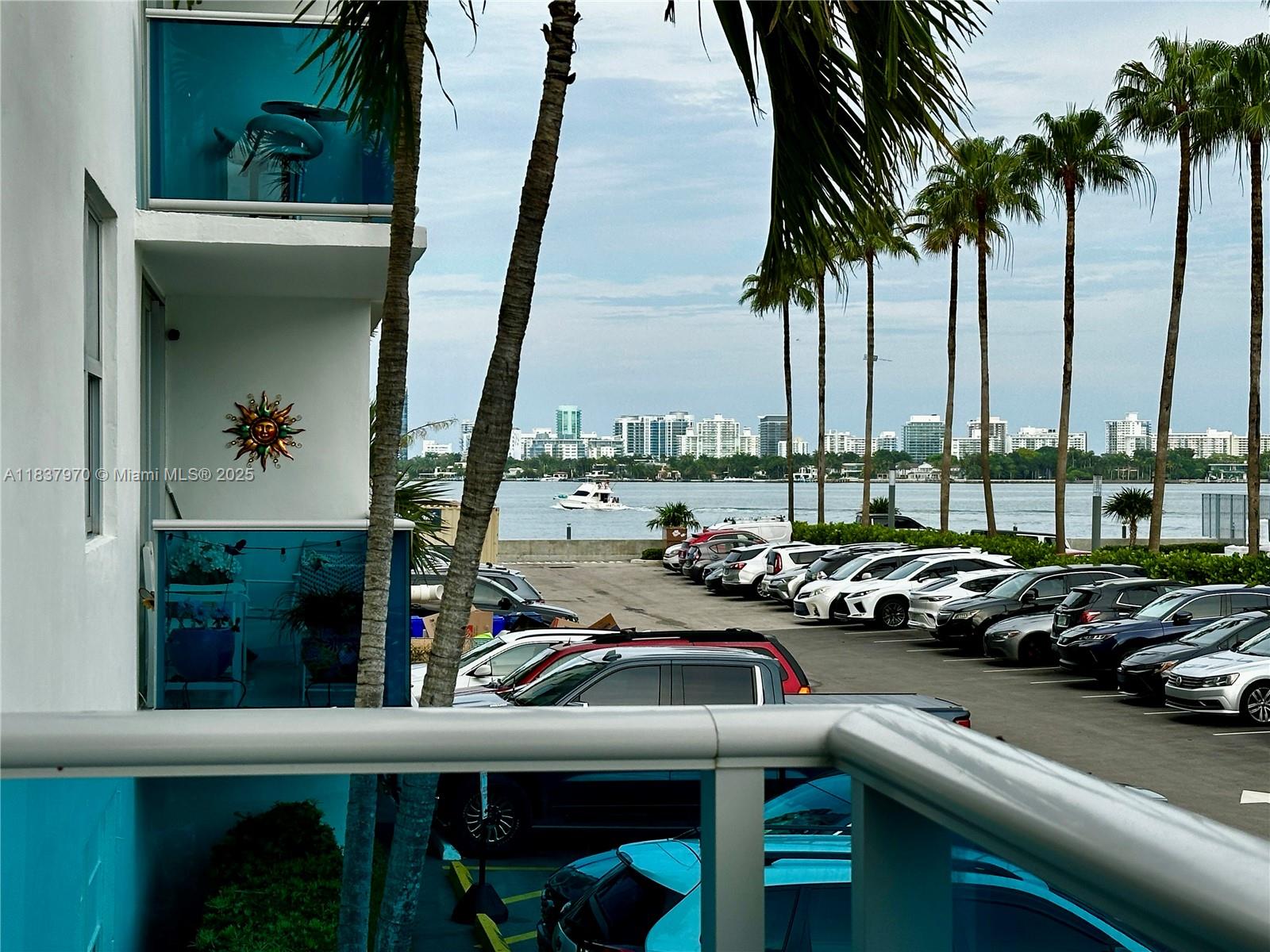 TREASURES ON THE BAY II C - Residential