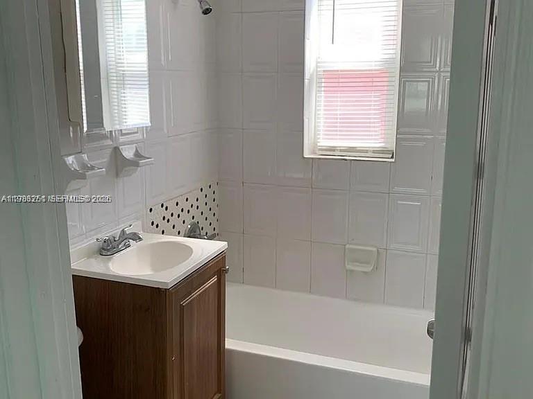 ORCHARD VILLA EXTENSION - Residential Income