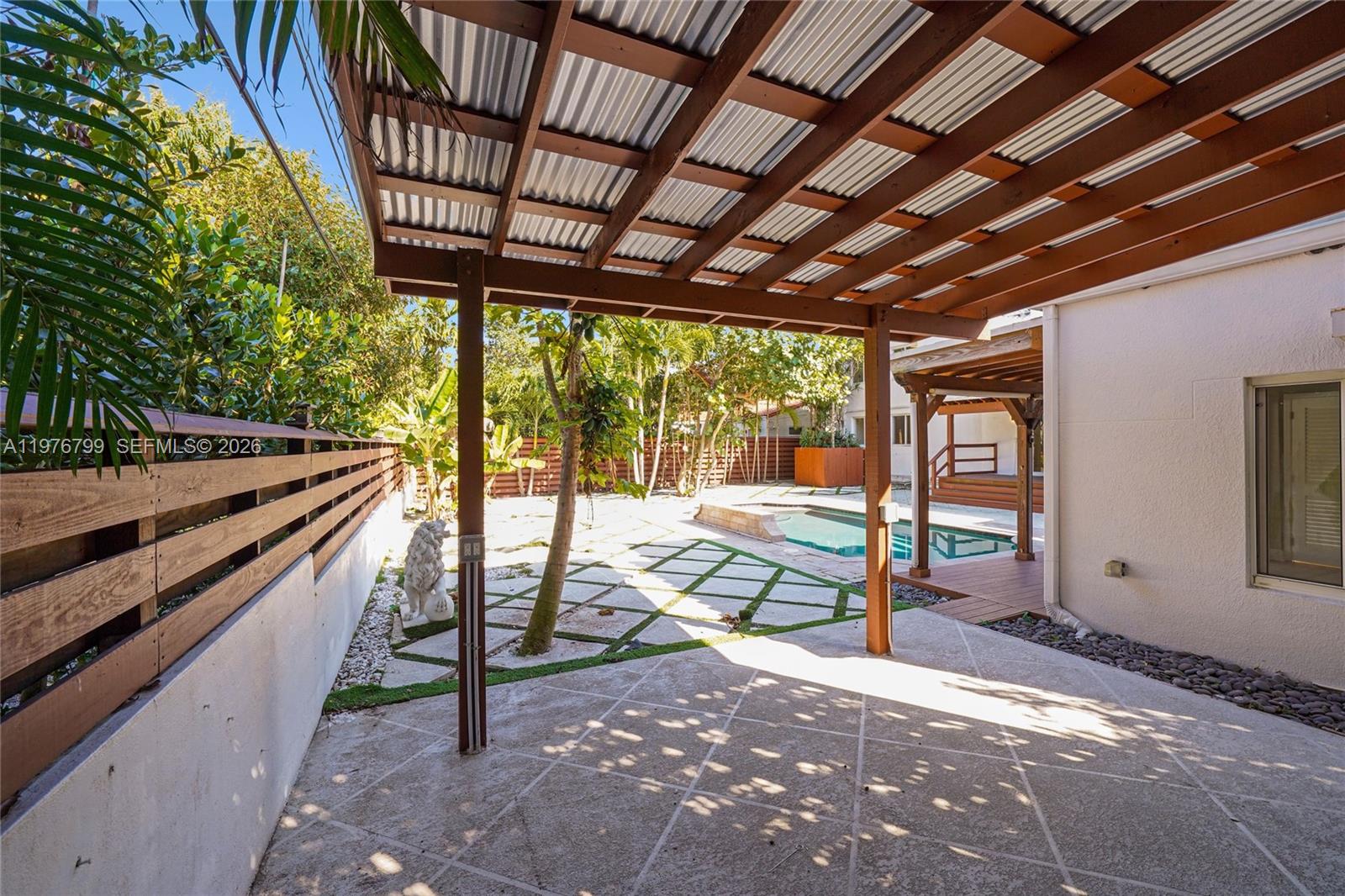 BELLE MEADE OF MIA SEC 1 - Residential