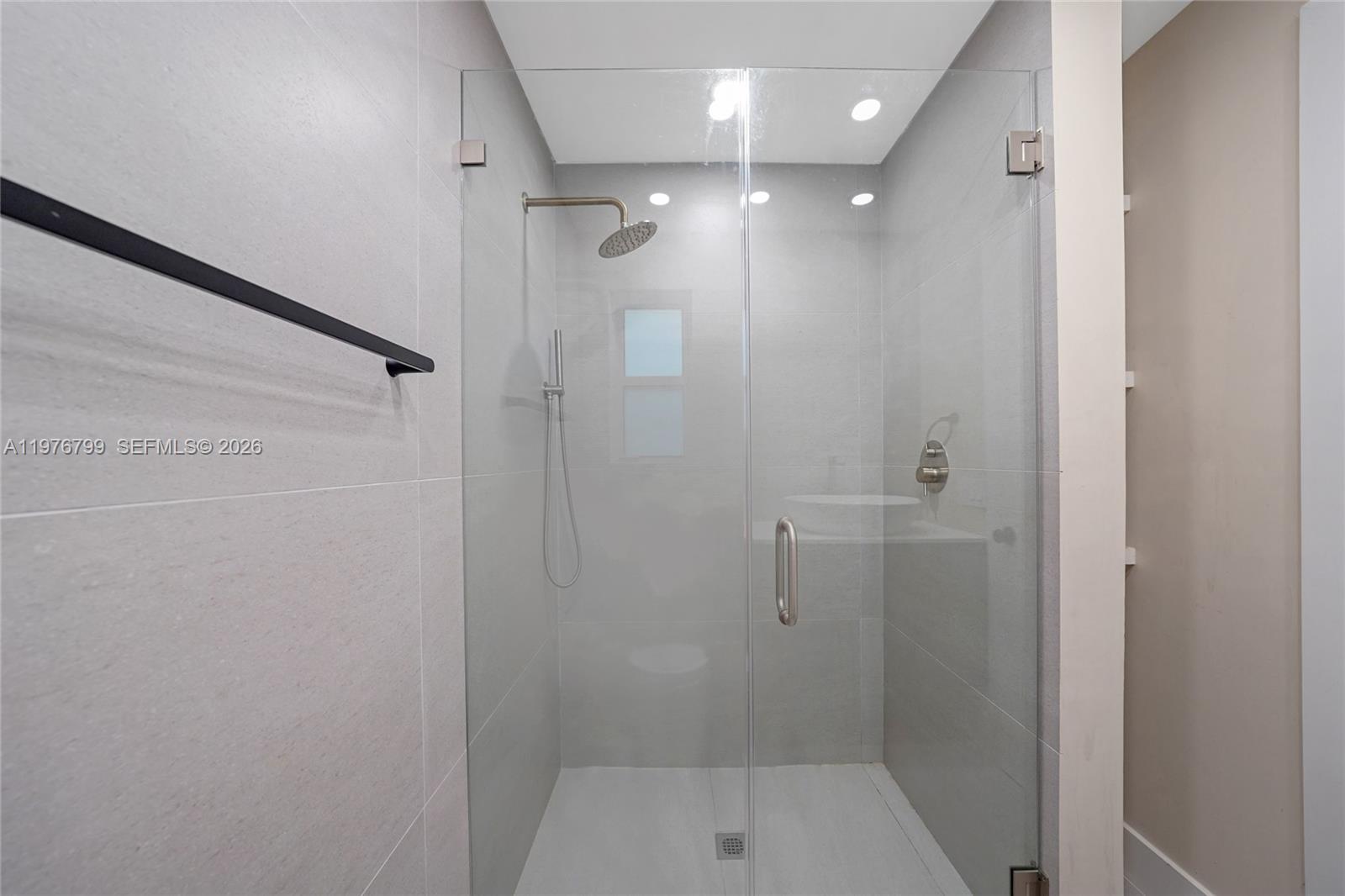 BELLE MEADE OF MIA SEC 1 - Residential