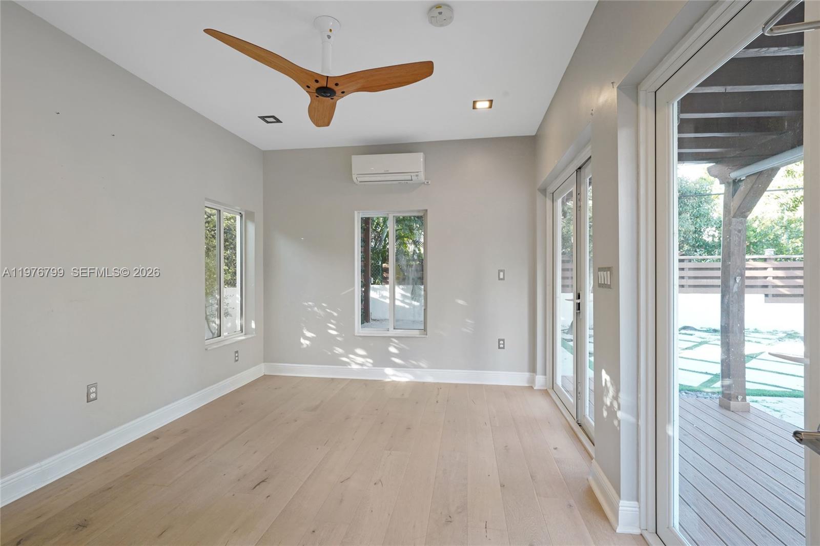 BELLE MEADE OF MIA SEC 1 - Residential