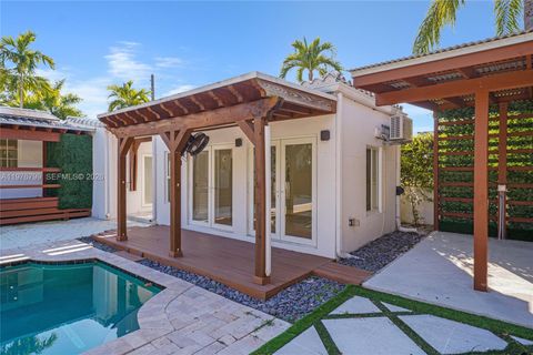 Tiny photo for 659 NE 73rd St, Miami, FL 33138 (MLS # A11976799)