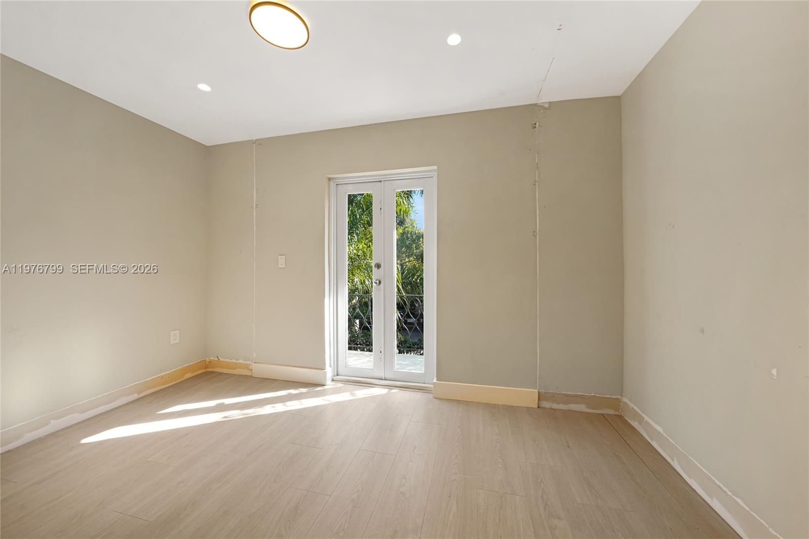 BELLE MEADE OF MIA SEC 1 - Residential