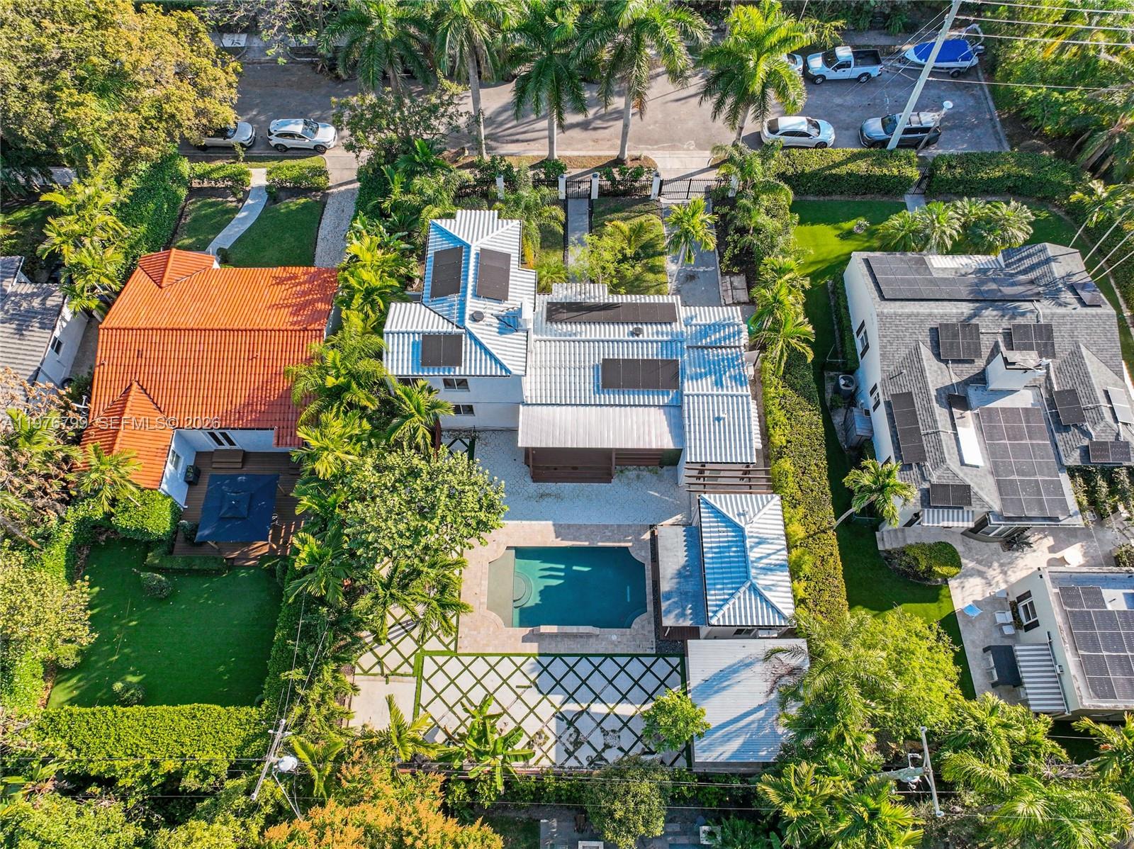 BELLE MEADE OF MIA SEC 1 - Residential