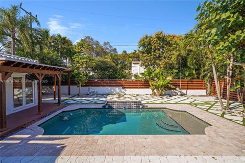 Tiny photo for 659 NE 73rd St, Miami, FL 33138 (MLS # A11976799)