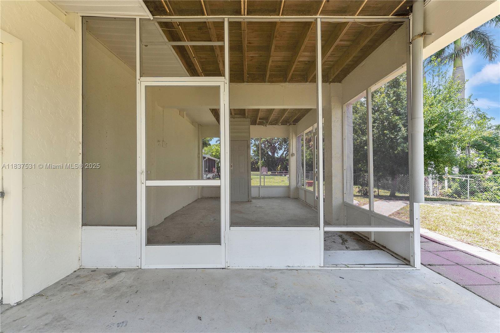 HARBOR ESTATES - Residential
