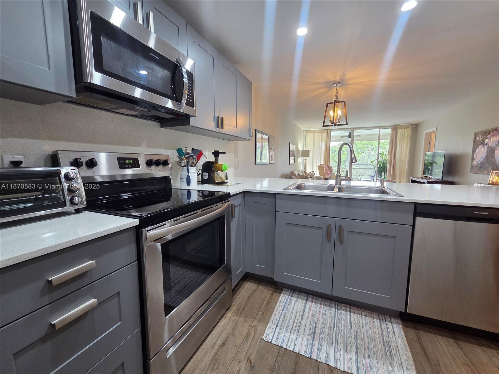 POINCIANA 1 OF PINE ISLAN - Residential Lease