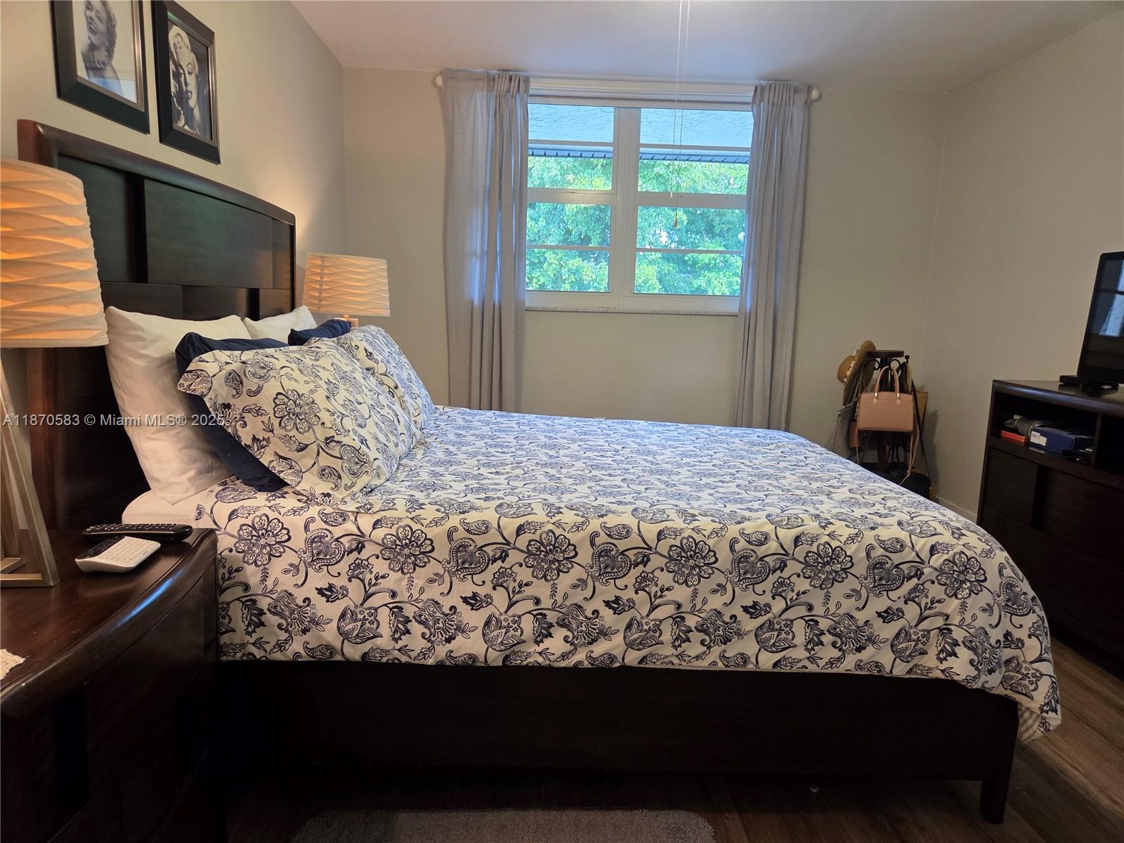 POINCIANA 1 OF PINE ISLAN - Residential Lease