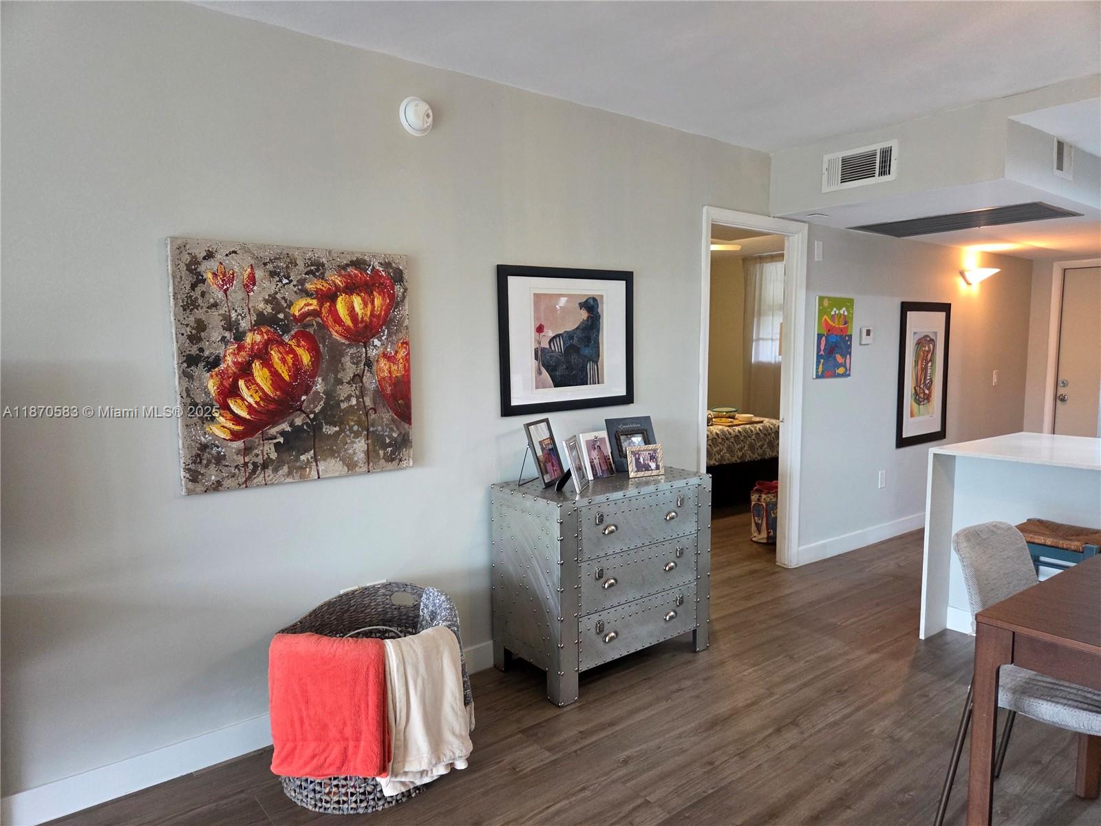 POINCIANA 1 OF PINE ISLAN - Residential Lease