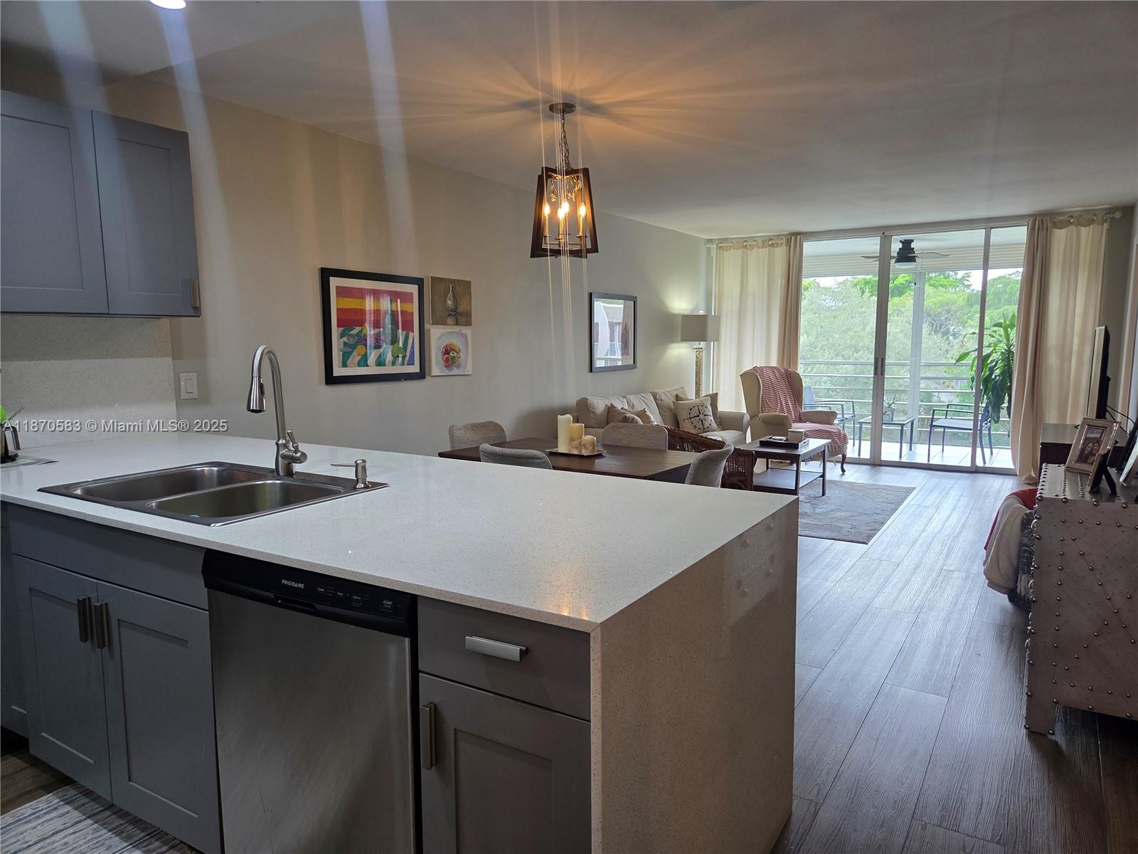 POINCIANA 1 OF PINE ISLAN - Residential Lease