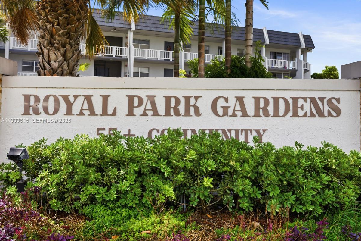 ROYAL PARK GARDENS III-M - Residential