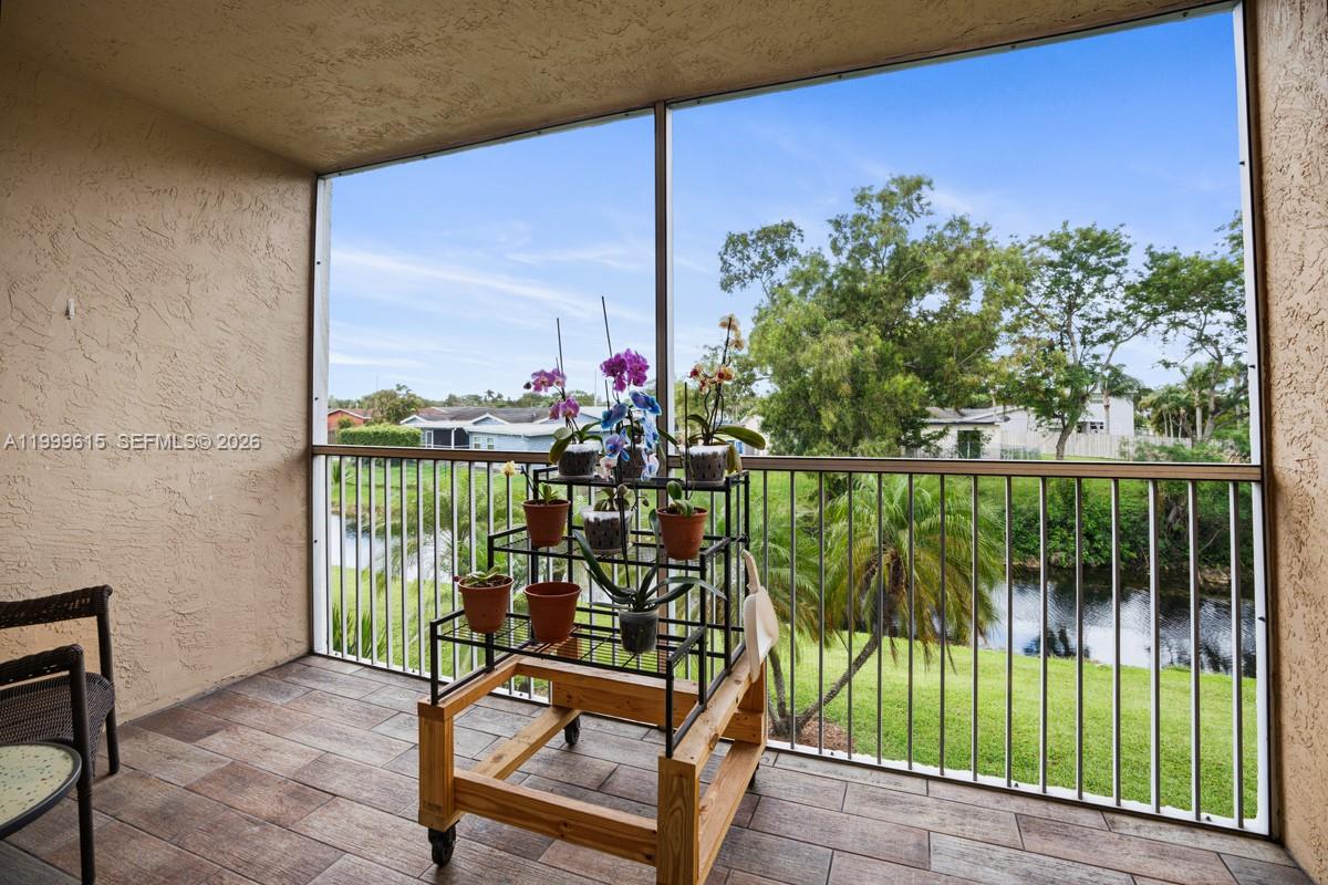 ROYAL PARK GARDENS III-M - Residential