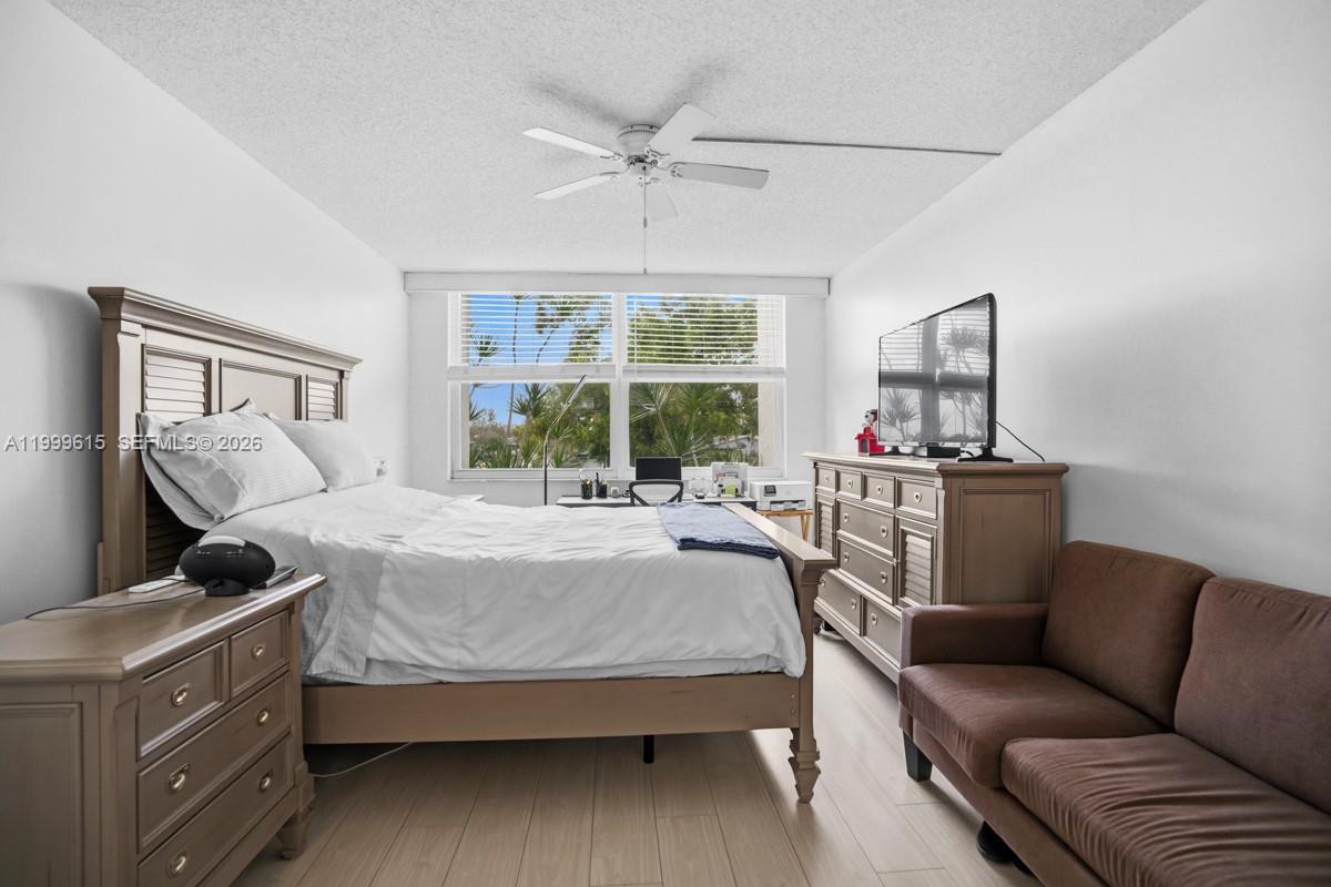 ROYAL PARK GARDENS III-M - Residential