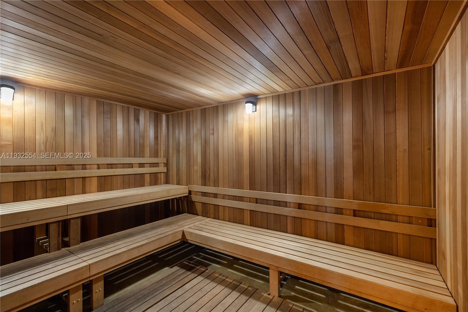 400 SUNNY ISLES CONDO WES - Residential