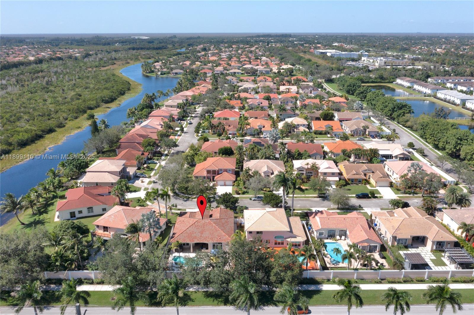 TWIN ACRES - Residential