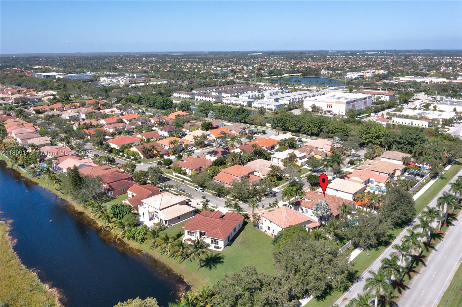 TWIN ACRES - Residential