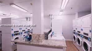 MADISON DOWNTOWN CONDO - Residential